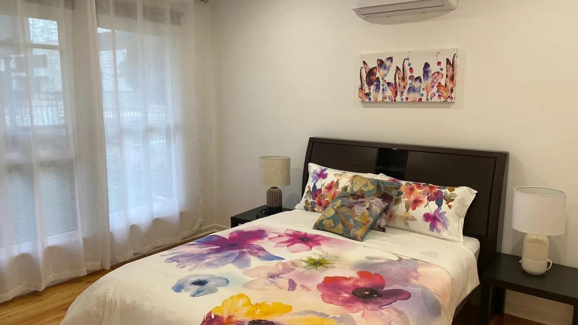 Beautiful 3 Bedrooms Bnb Between Airport And Sea Cheltenham Australia