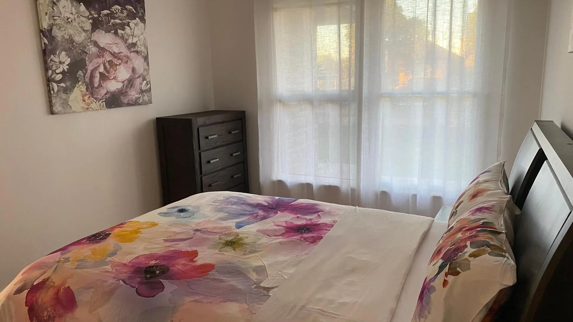 Holiday home Beautiful 3 Bedrooms Bnb Between Airport And Sea Cheltenham Australia
